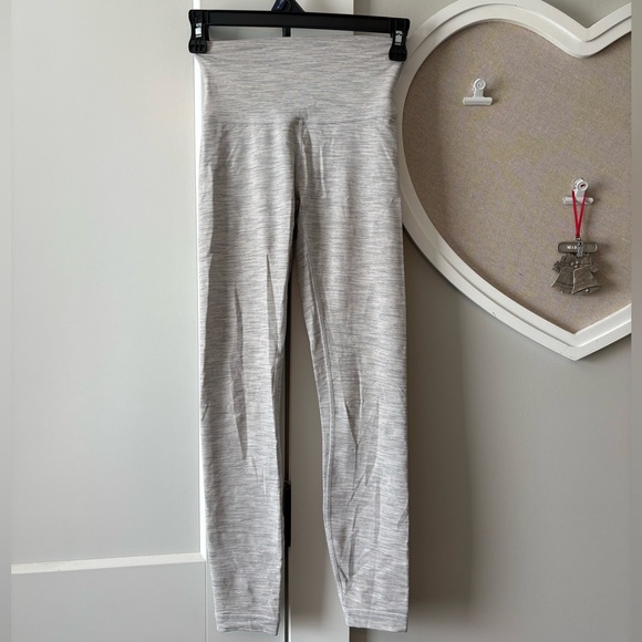 lululemon athletica Pants - Lululemon leggings
